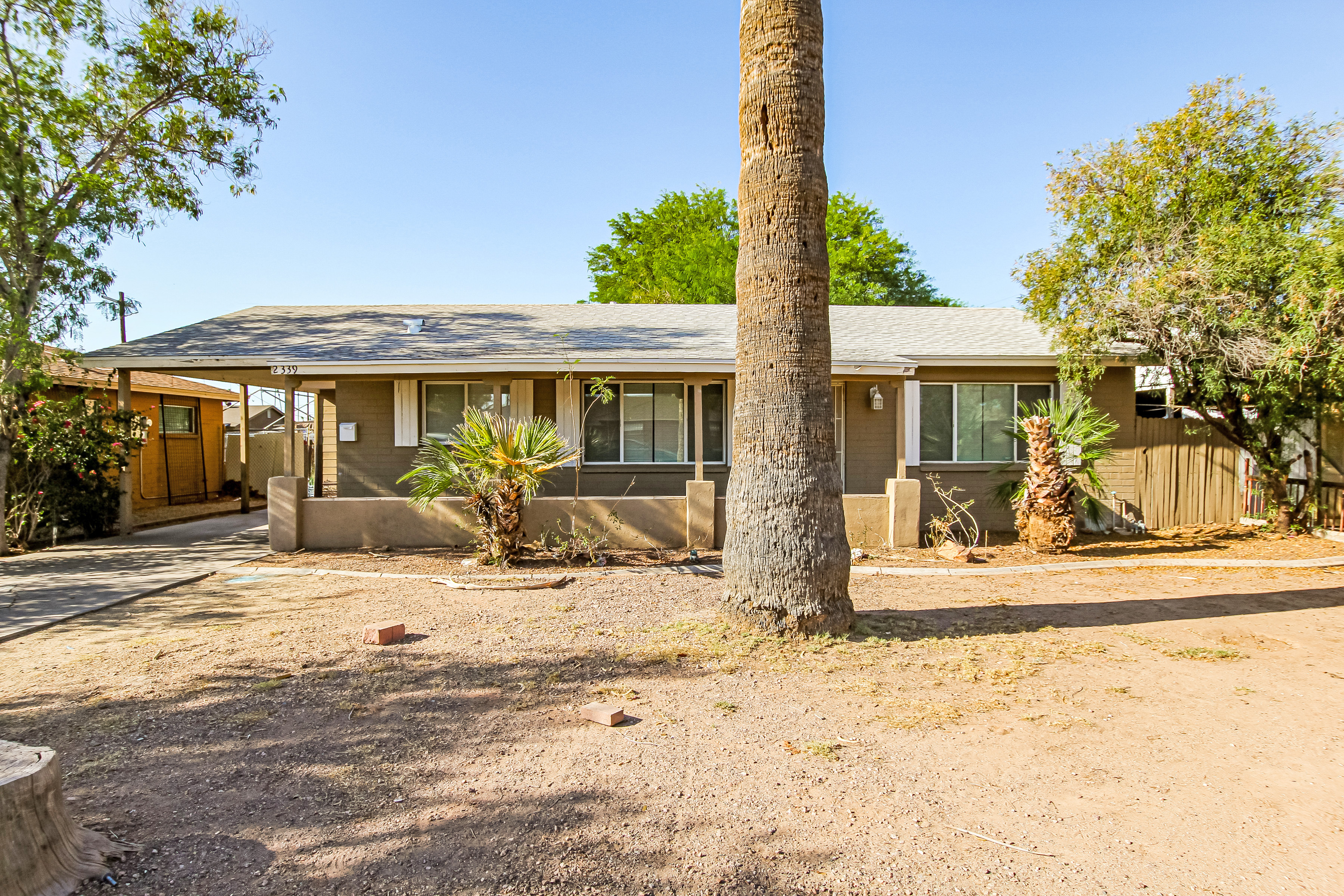 2339 W Avalon Dr Phoenix, AZ 85015